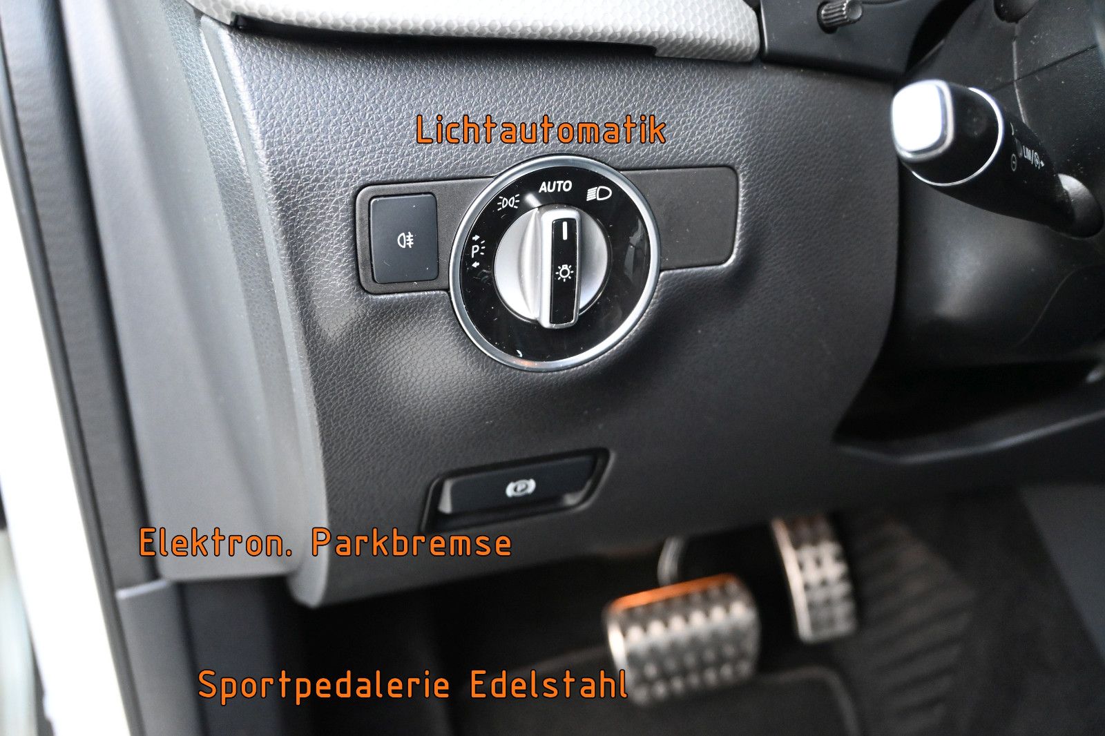 Fahrzeugabbildung Mercedes-Benz B 200 CDI BlueEFF. Aut. °SPORTPAKET°AHK°XENON°