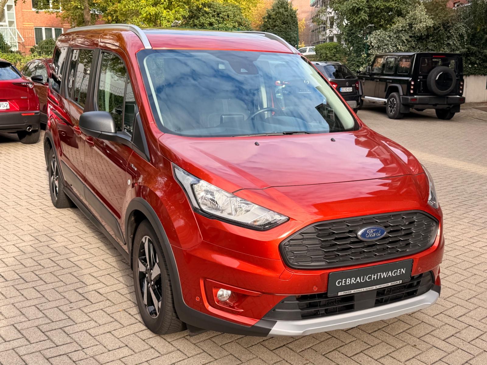 Ford Grand Tourneo