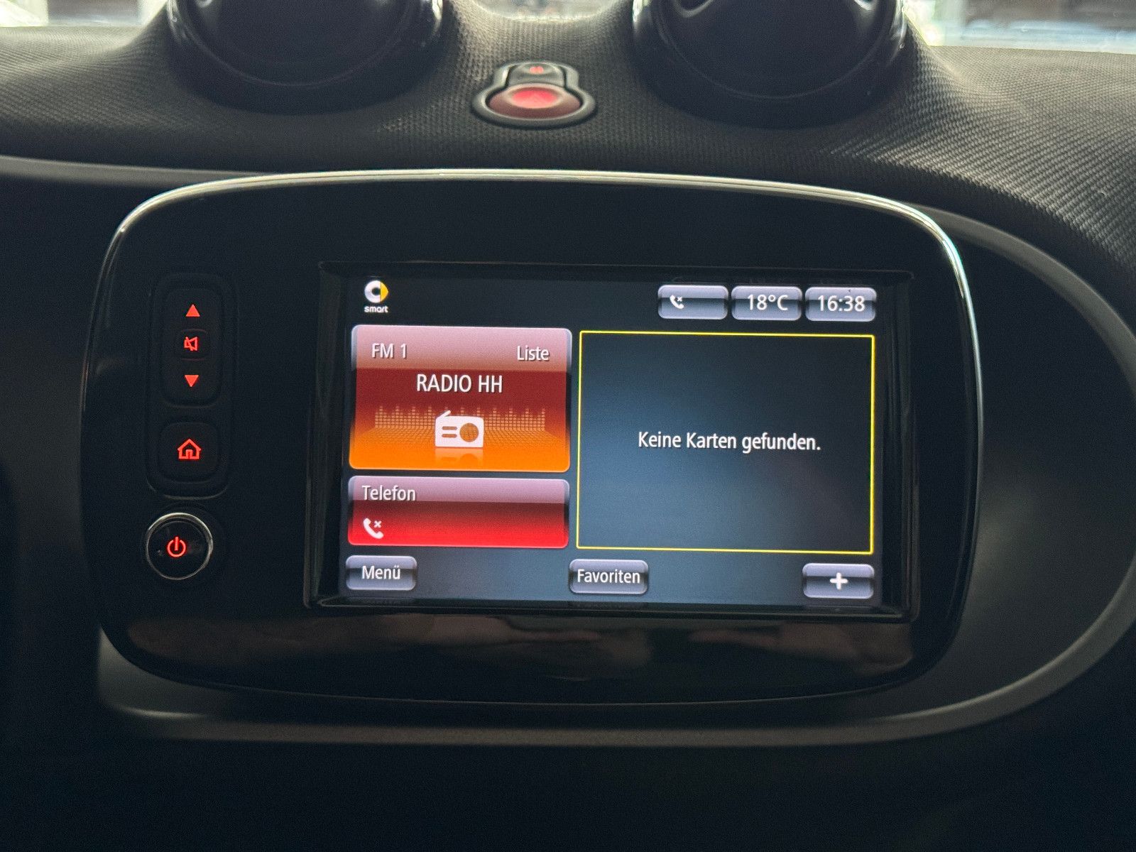 Fahrzeugabbildung Smart ForFour PASSION NAVI PDC SITZHEIZUNG SCHECKHEFT