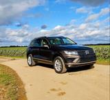 Volkswagen Touareg 3.0 TDI V6 Terrain 4M R-Line 8-fach AHK  - Volkswagen Touareg V8tdi mit Diesel-Antrieb