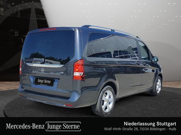 Mercedes V 220 - 6