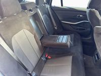 BMW 330 - Vorschau Bild 14