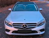 Mercedes-Benz C180 · 58.000 km · Automatik · LED · Panorama