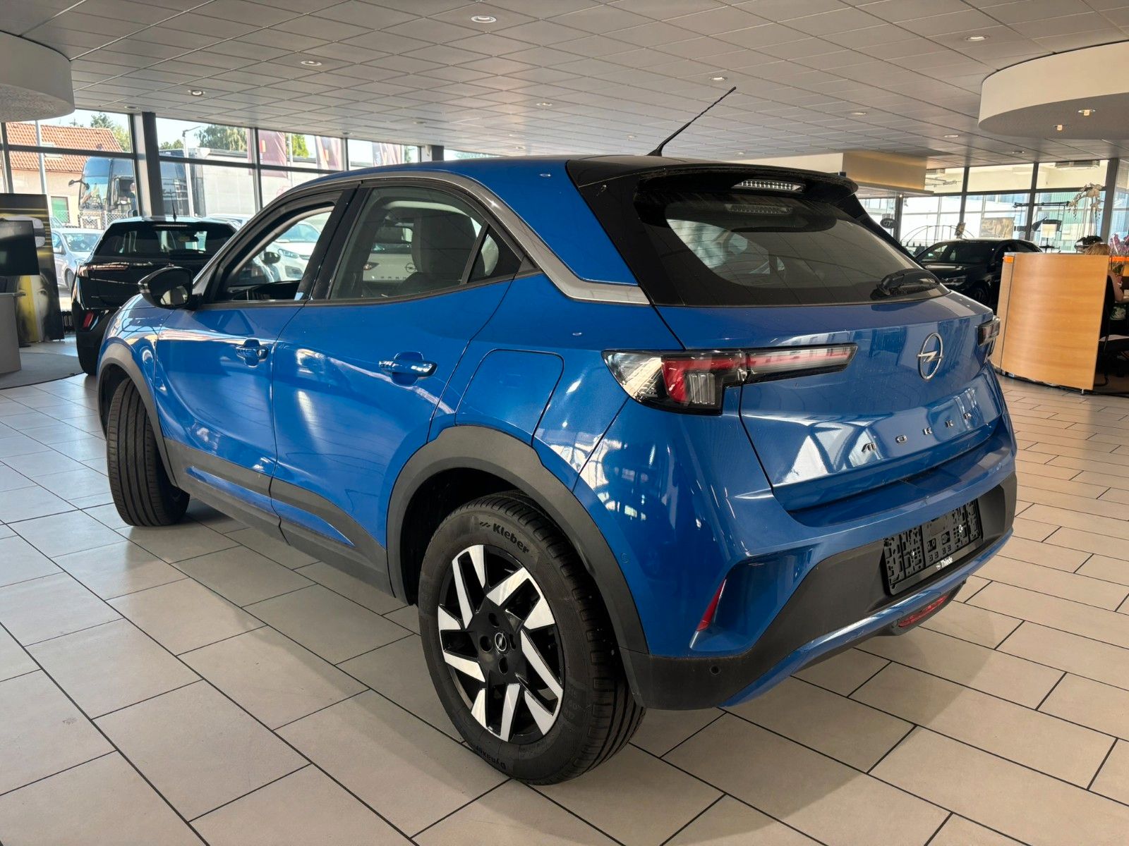 Fahrzeugabbildung Opel Mokka ELEGANCE 1.2T NAVI/LED/KAMERA/SPORT/SH/DAB