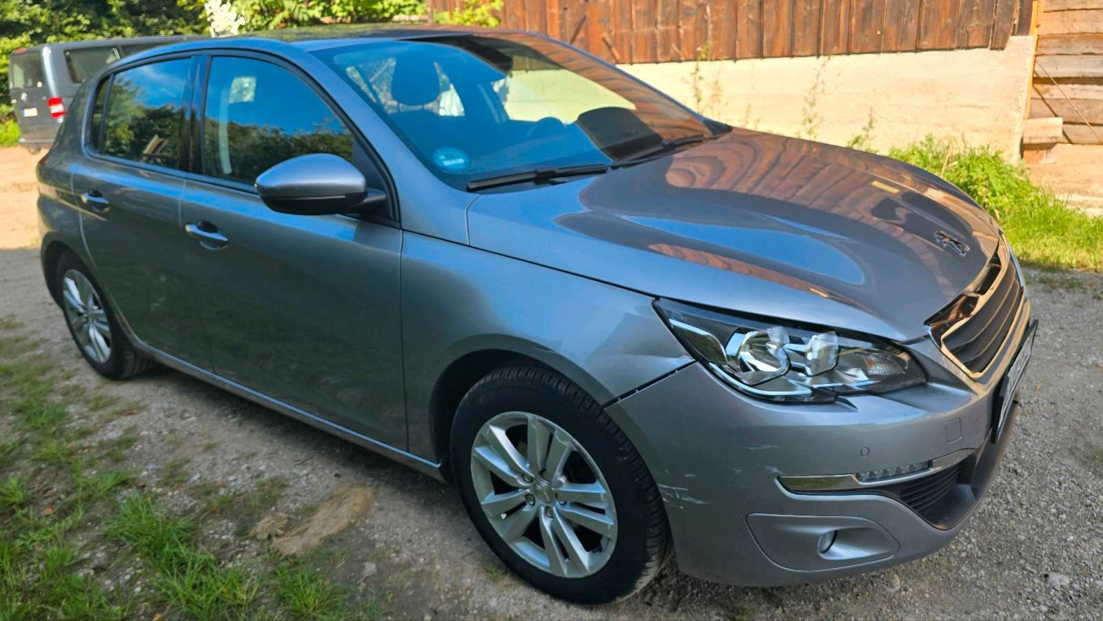 Peugeot 308 2015 — engine 131 HP (96kW)