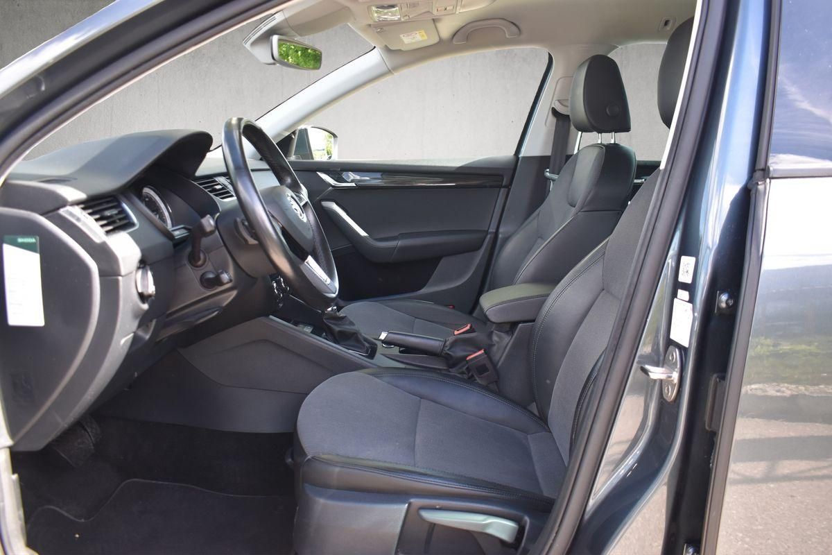 Skoda Octavia 2.0 TSI DSG Style 4x4 Smartlink AHK Kam foto 9
