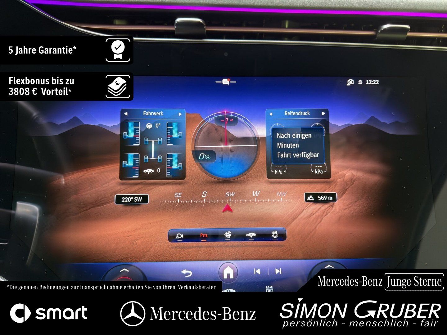 Fahrzeugabbildung Mercedes-Benz EQS 500 4M SUV AMG Hyper Fond-Entertain 7Sitze