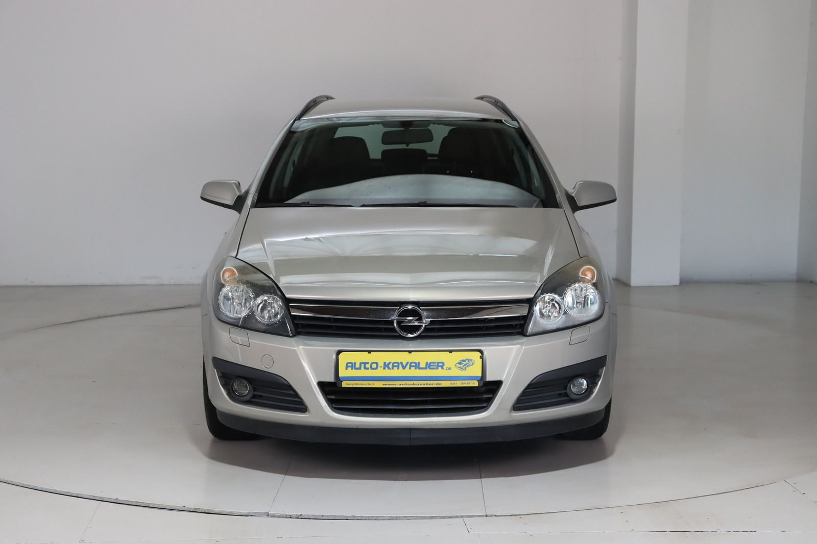 Fahrzeugabbildung Opel Astra Caravan 1.6 Twinport Edition