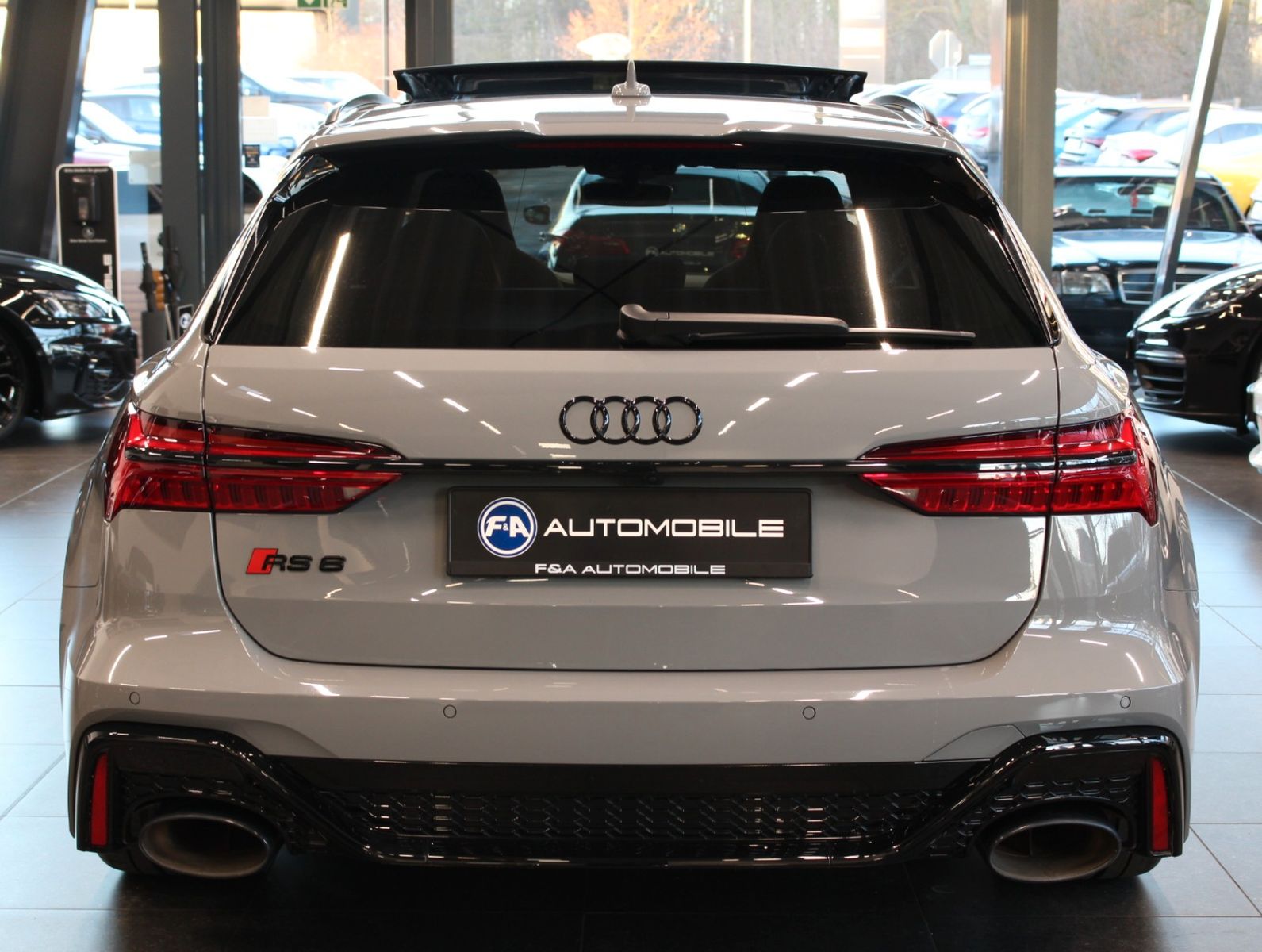 Fahrzeugabbildung Audi RS6 Avant 4.0 TFSI quattro B&O*Pano*VOLL