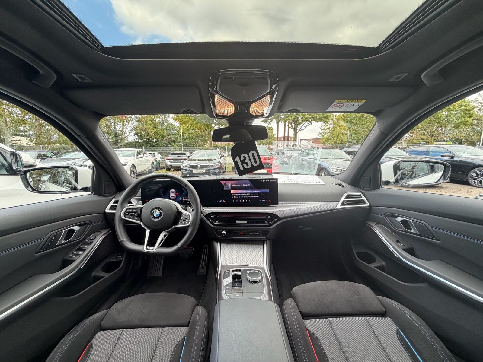 BMW 320d xDrive Tour M Sport Pano ACC AD-LED 360° 19 foto 2