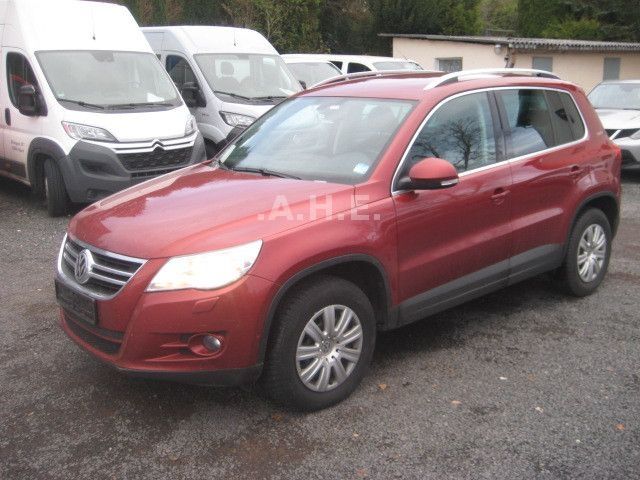 Volkswagen Tiguan 2.0 TDI BMT Team*KLIMAAUT*SH*TEMP*AHK*PDC