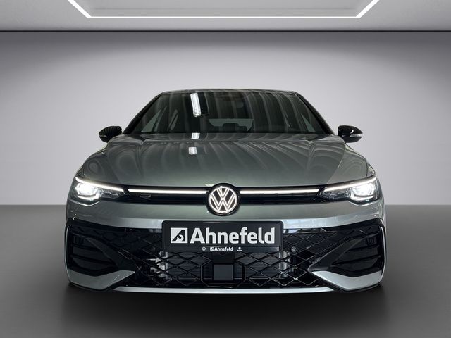 Golf VIII R-Line 1.5 eTSI DSG