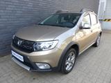 Dacia Sandero II Stepway Essential Autogas/Klima/1.Hd - Dacia Sandero mit LPG-Antrieb: Geländewagen, Stepway