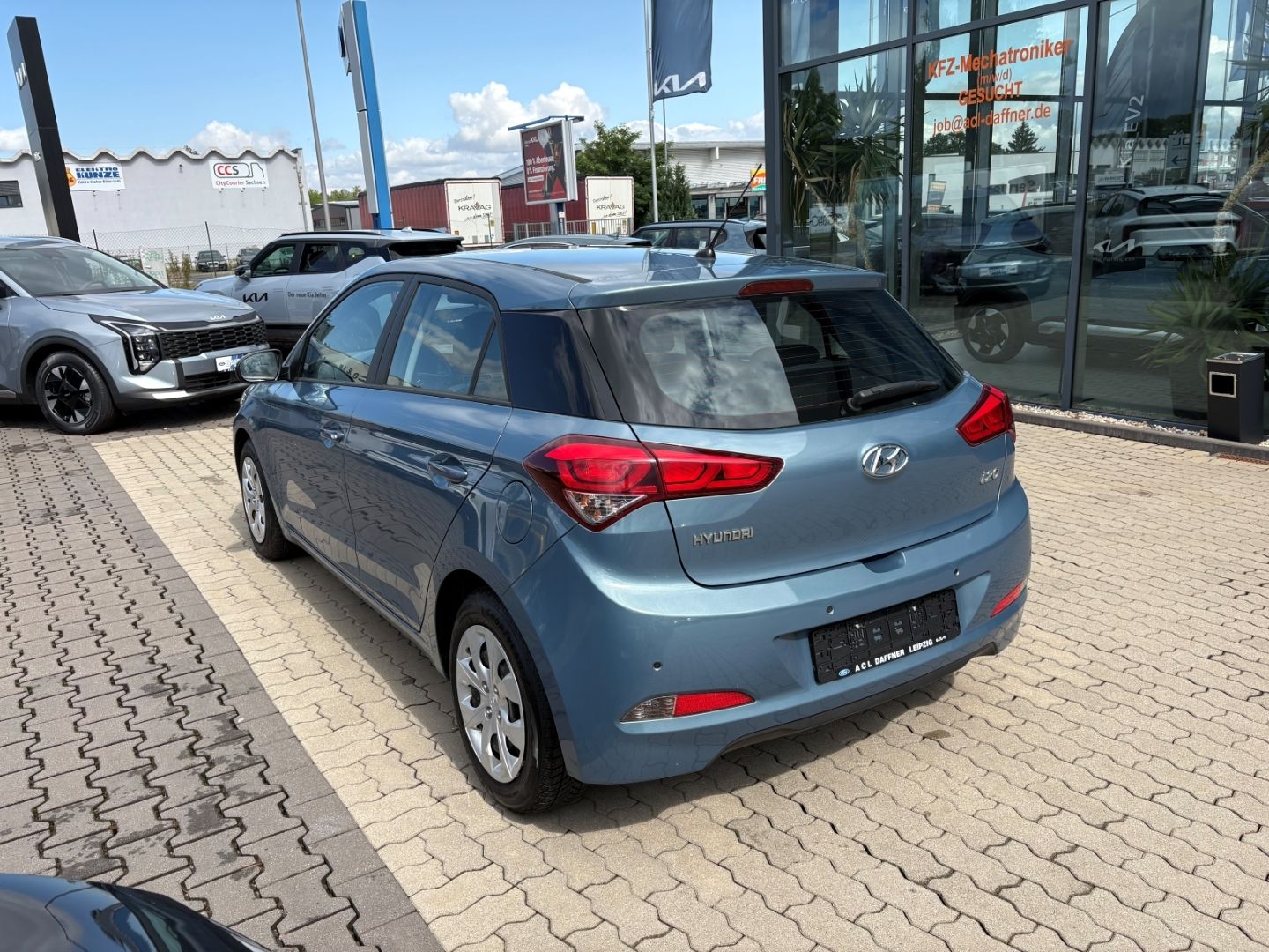 Fahrzeugabbildung Hyundai i20 blue Trend KLIMA Tempomat Multifunktionslenk