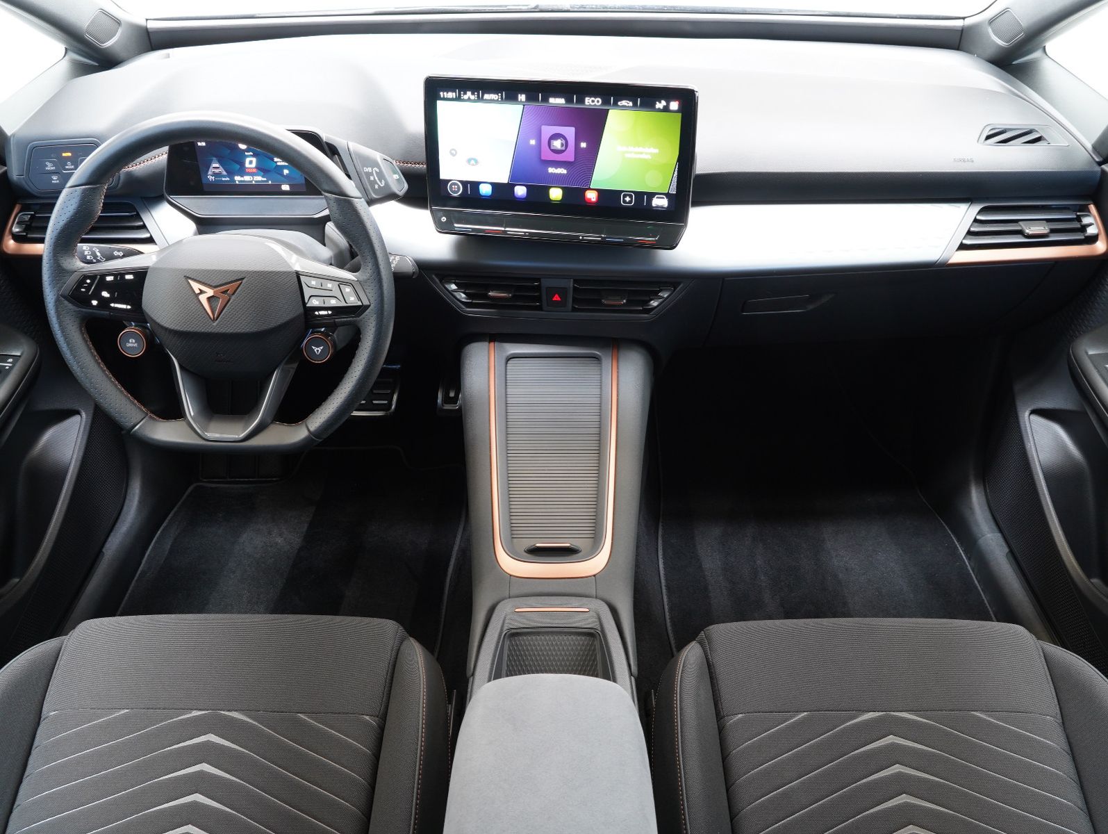 Fahrzeugabbildung CUPRA Born 170KW/82KWH/WÄRMEPUMPE/PILOT/TECH