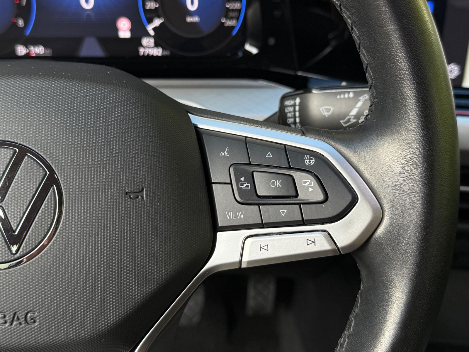 Fahrzeugabbildung Volkswagen Golf Variant 1.5 TSI Life LED+NAV+SHZ+PARK+VIRTU