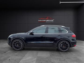 Porsche Cayenne - 8