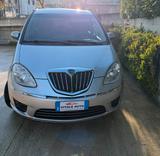Lancia musa 1.3 MJT 90 CV Oro plus adatta neopat - Lancia Musa Oro mit Diesel-Antrieb