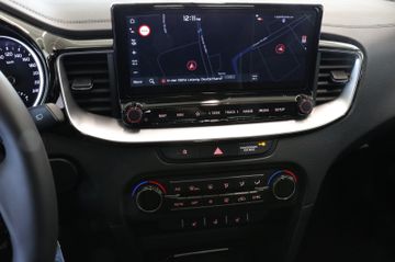 Fahrzeugabbildung Kia XCeed Vision 1,5 T-GDI 160 PS    Kamera/LED/Navi