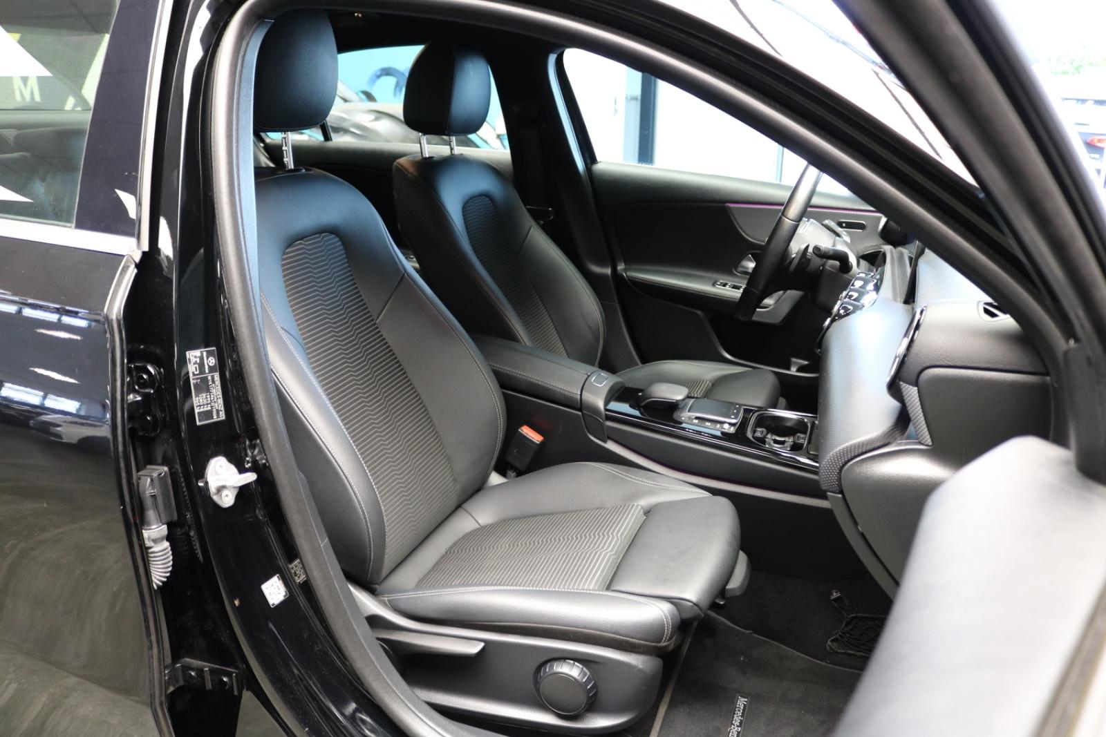 Mercedes-Benz A-Class A Limousine A 250/PDC/NAVI/LEDER, миниатюра 23