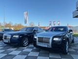 Rolls-Royce Ghost + HUD+ Night Vision+20 Zoll+Massage - schwarze Rolls-Royce Ghost