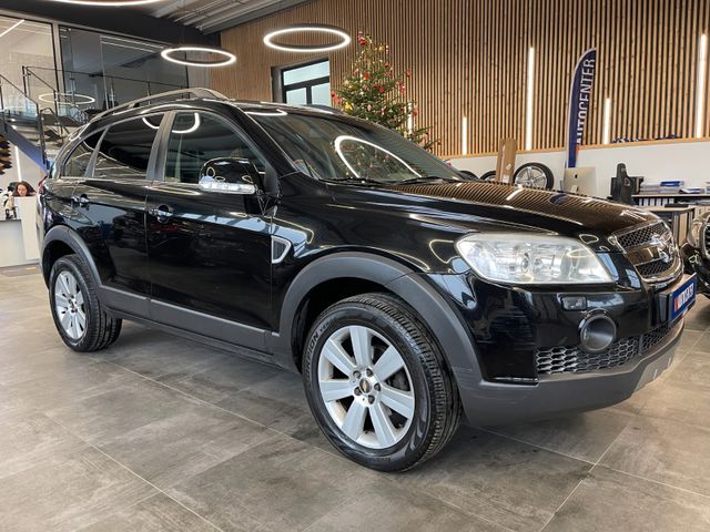 Chevrolet Captiva 2.0 D LT 4WD *7.SITZER*ALLRAD*KLIMA*