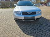 Audi A4 Kombi 1,6 Ltr. 75kW sparsamer Motor - : Kombi, Sparsame