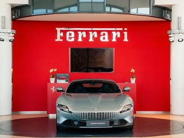 صورة 10 لـ 2020 Ferrari ROMA