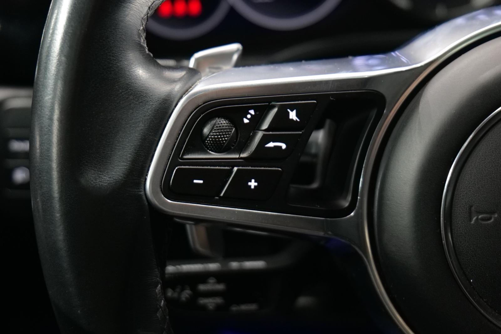 Porsche Cayenne Coupe E-Hybrid Platinum Edition*Chrono*