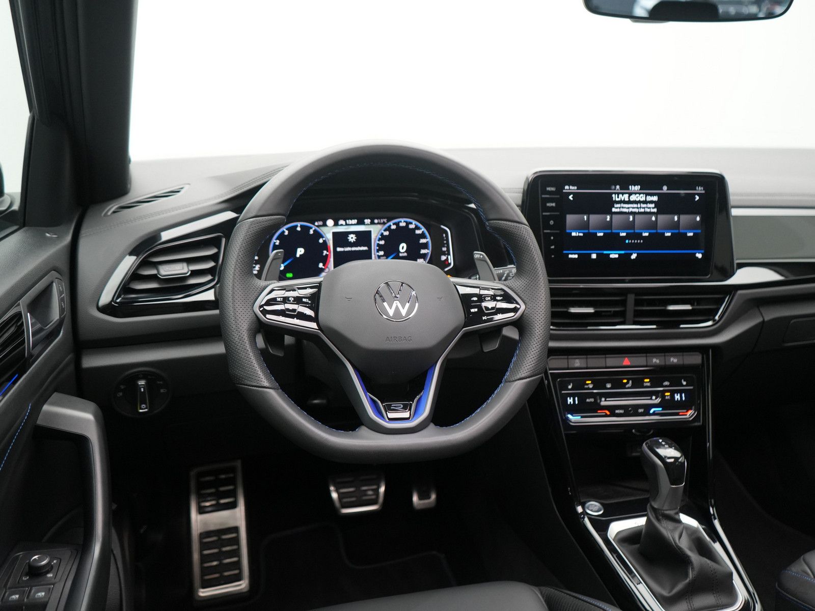 Volkswagen T-Roc - Bild 8