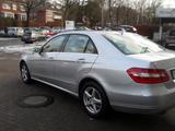 Mercedes-Benz E 200 E Limousine E 200 CGI BlueEfficiency - gebrauchte Mercedes-Benz E-Klasse aus dem Jahr 2009