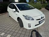 Toyota Prius 1.8-l-VVT-i Executive Executive - Toyota Prius aus 2012: V