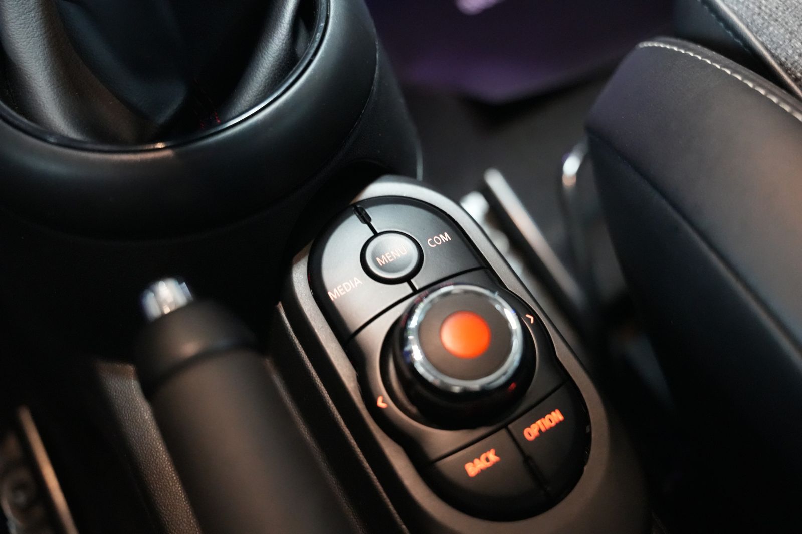 Fahrzeugabbildung MINI Cooper S John Cooper Works*SHZ*LED*AppleCarPlAY