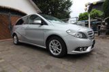 Mercedes-Benz B 200  2Hd Leder Panorama Navi Scheckh. TOP - Mercedes-Benz B 200 aus 2011