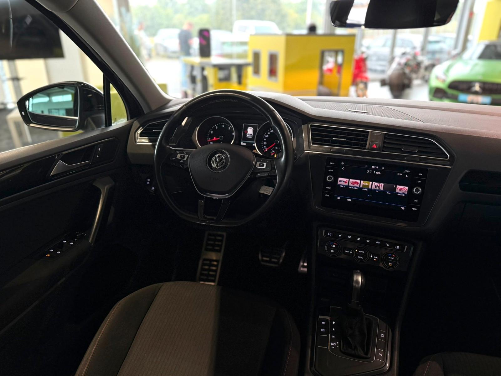 Volkswagen Tiguan Sound BMT/Start-Stopp*AHK*CarPlay*ACC*