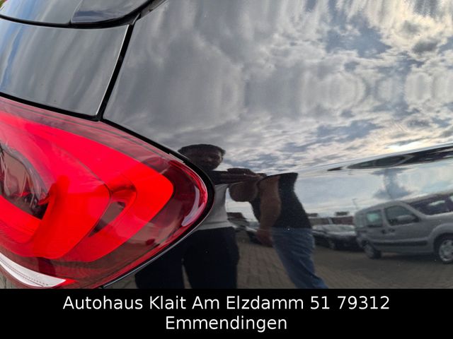 Fahrzeugabbildung Mercedes-Benz A 250 AMG Paket Panorama