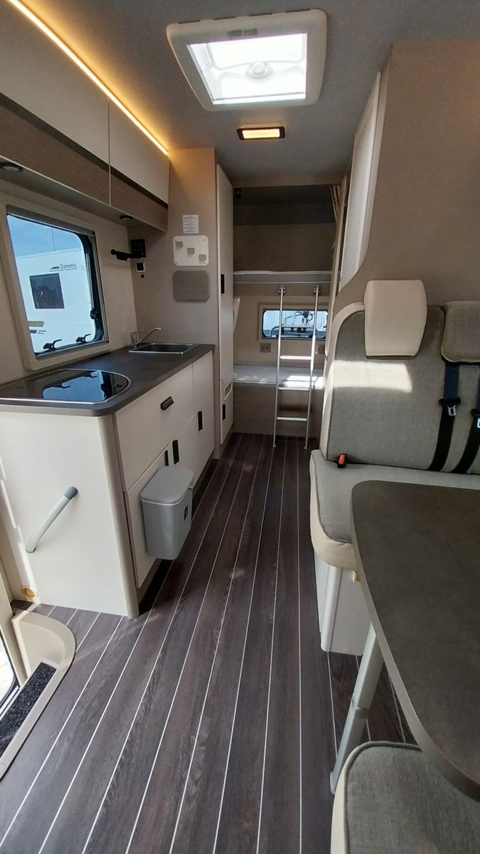 Fahrzeugabbildung XGO Dynamic 27 aus 1.Hand