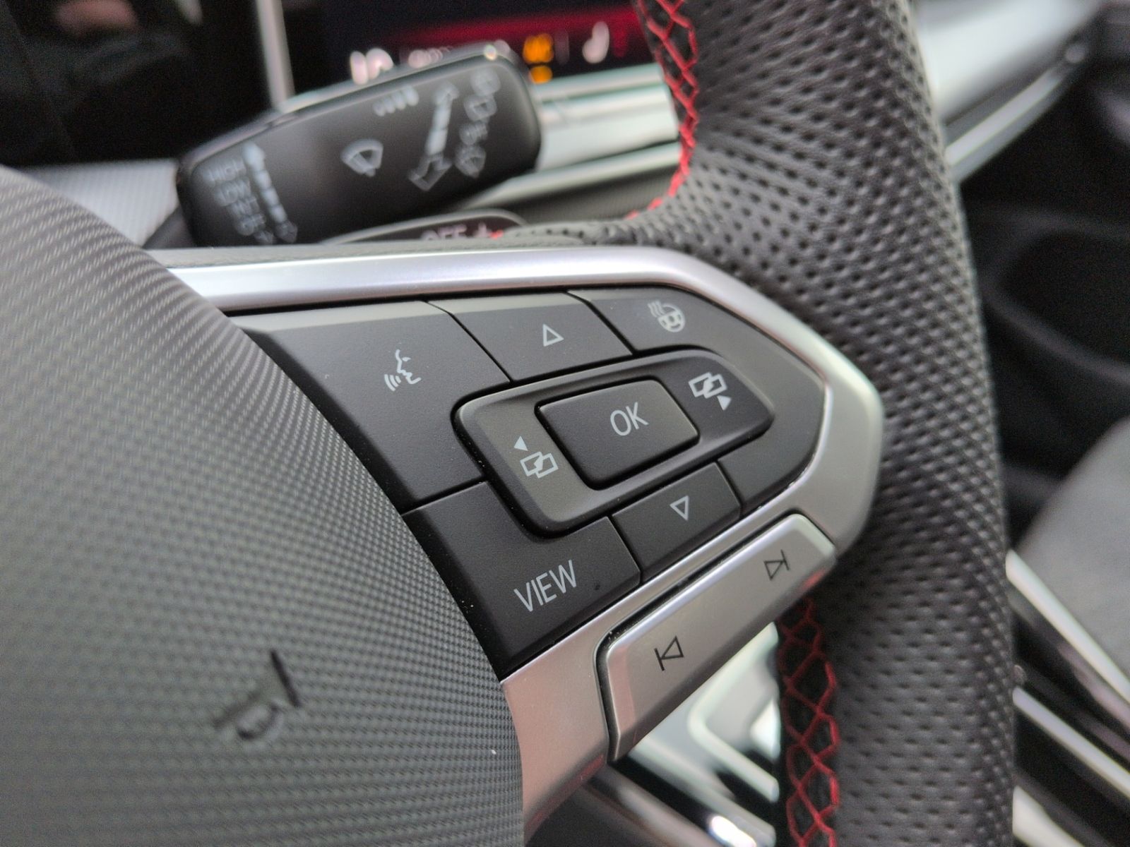 Golf VIII GTI Clubsport 2.0 TSI DSG +AKRAPOVIC+