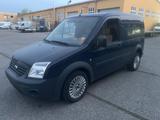 Ford Transit Connect - Ford Transit Connect aus 2013 mit Diesel-Antrieb