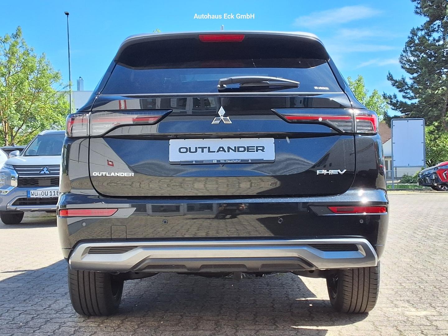 Mitsubishi Outlander Plug-In Hybrid 2.4L TOP Luxury 2-Farb
