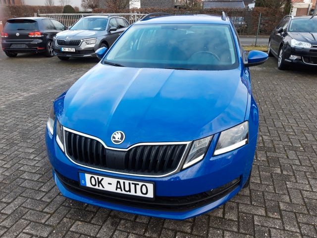 Skoda Octavia Combi1.6 TDI Soleil*NAVI*AHK*LED*LM