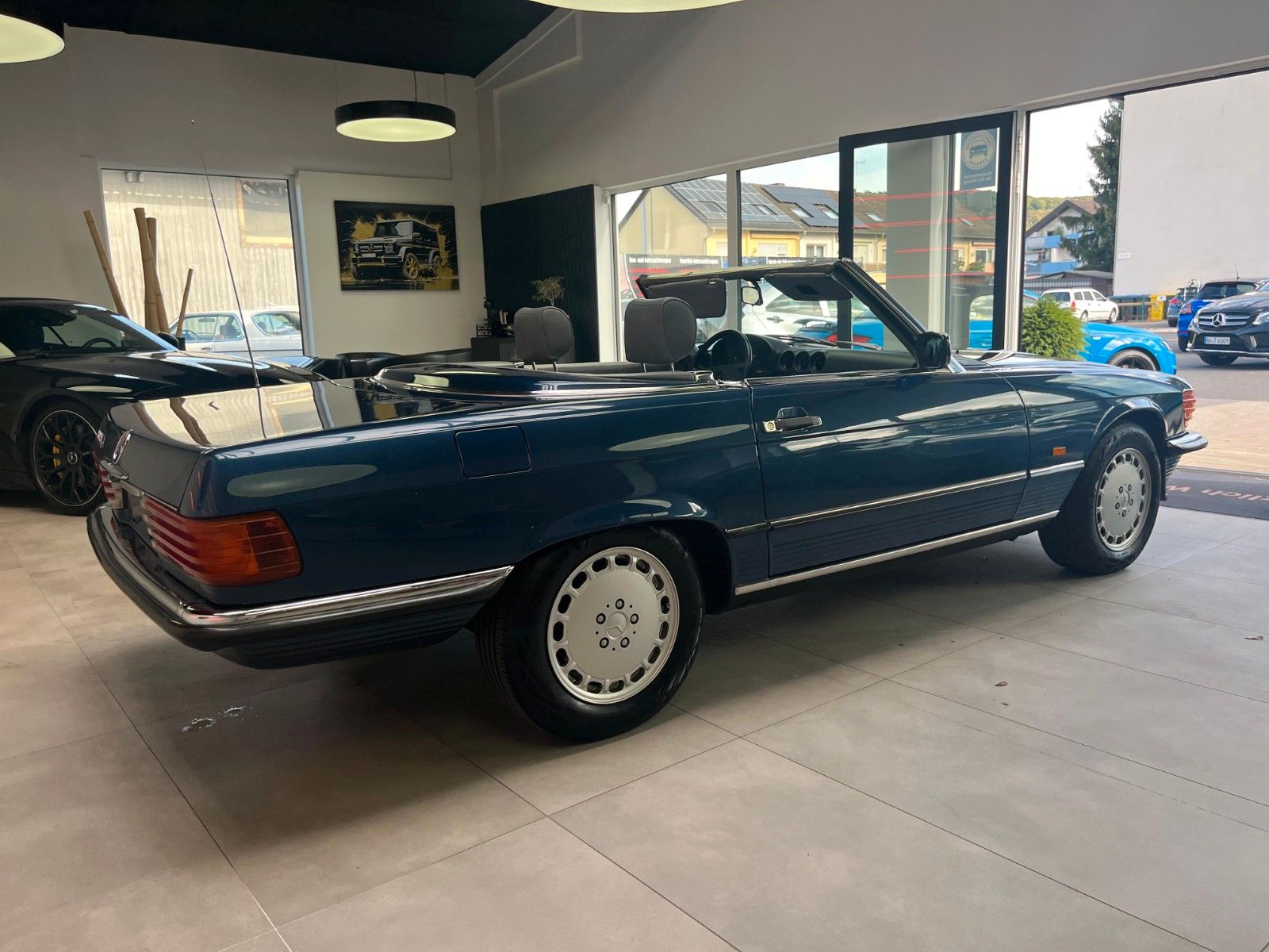 Fahrzeugabbildung Mercedes-Benz SL 300 R107 Cabriolet*H-Kennzeichen*Hardtop*