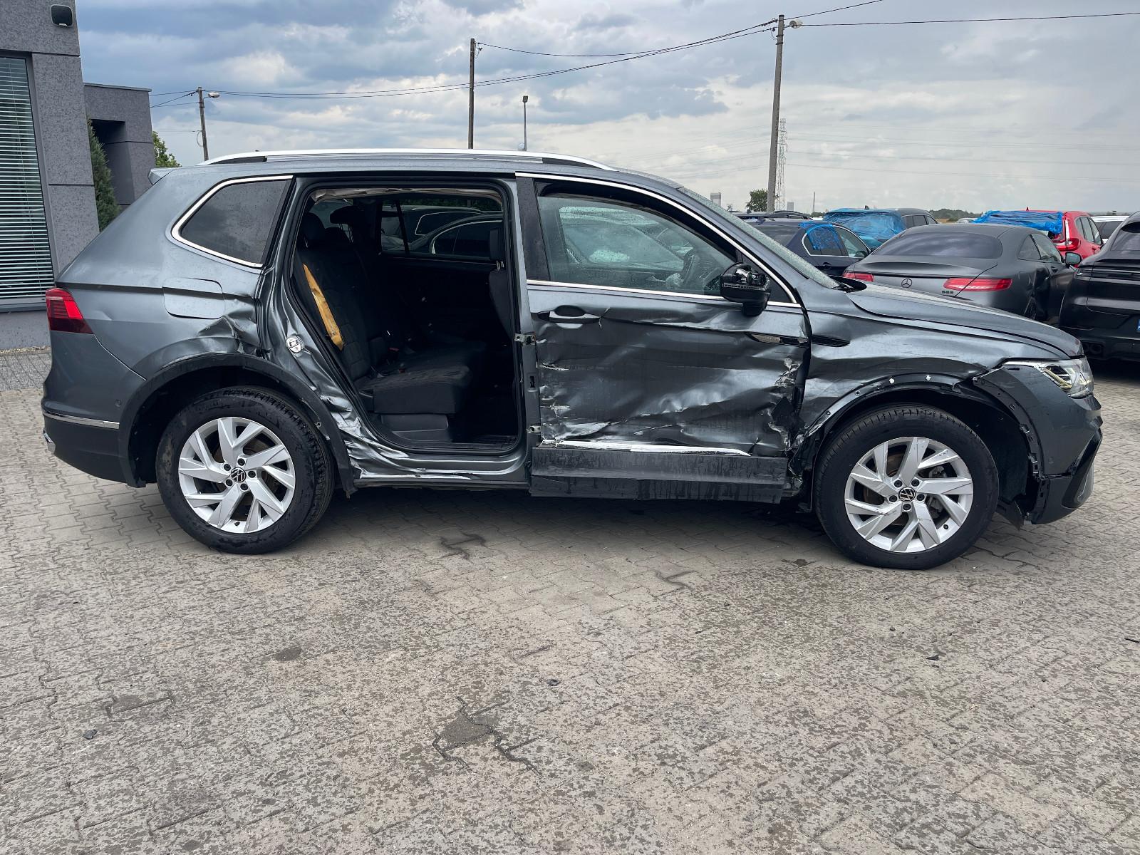 Volkswagen Tiguan Allspace 2.0 TDI DSG 4Motion Elegance — foto 5