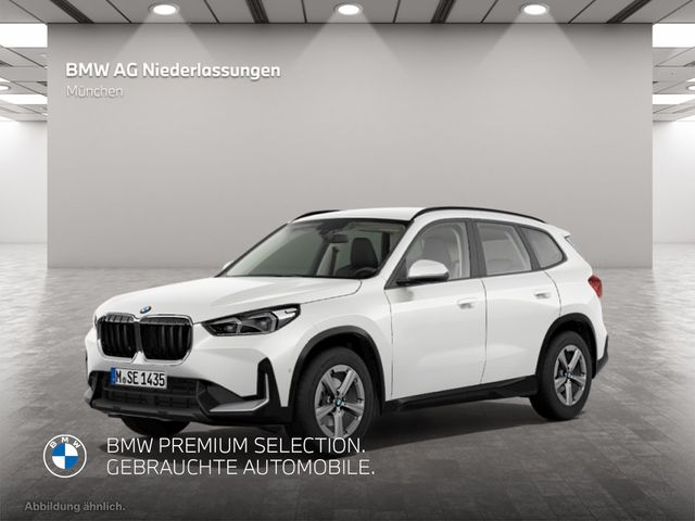 BMW X1 sDrive20i AHK Kamera Sportsitze LED