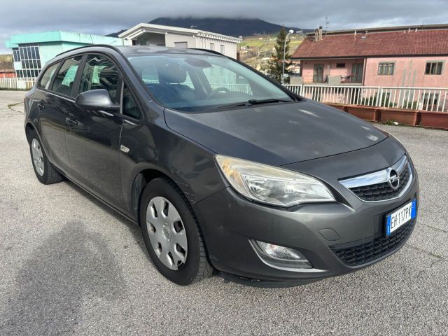 Opel Astra 1.7 CDTI 110CV Sports Tourer Cosmo