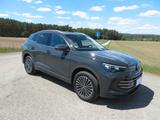 Volkswagen Tiguan 1.5 eTSI DSG Elegance+AHK+Leder+Pano+Navi