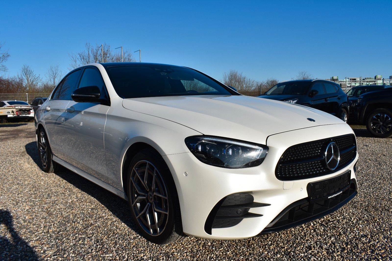 Fahrzeugabbildung Mercedes-Benz E 400d  Lim. 4Matic designo Multibeam AMG Line