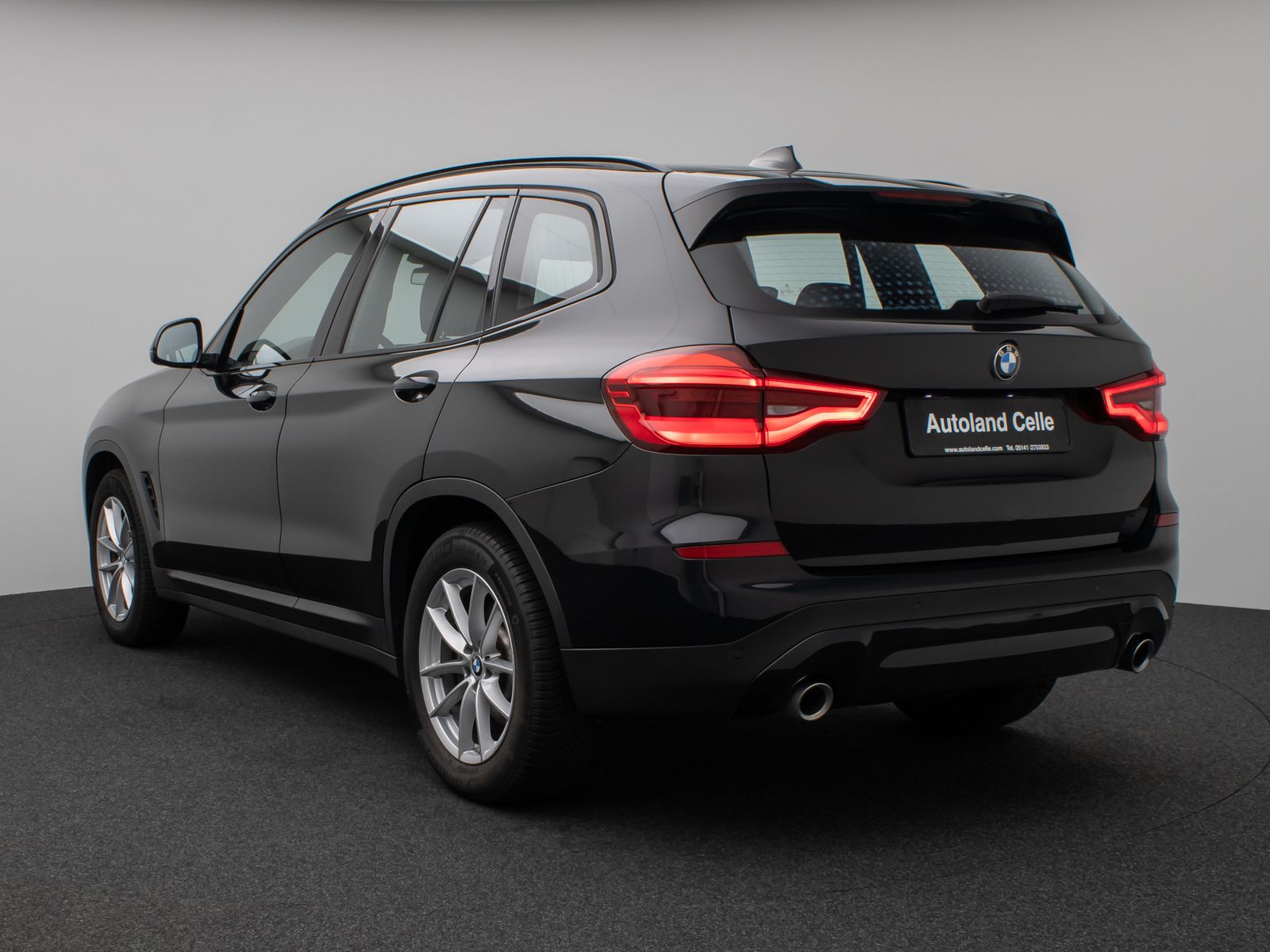 Fahrzeugabbildung BMW X3 xD20i ADVANTAGE DAB GeschwindigReg PDC Leder