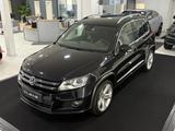 Volkswagen Tiguan 4Motion 2.0 TDI R-Line*AHK*LED*NAVI*XENON
