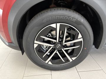 Fotografie des Nissan Juke 1.0 DIG-T DCT N-Connecta ProPilot Tech Wint